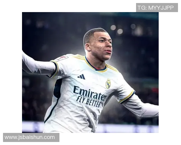 足球球星发带发型大赏 个性与运动风尚的完美融合